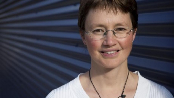 Kylie Catchpole honoured in Academy of Science Awards
