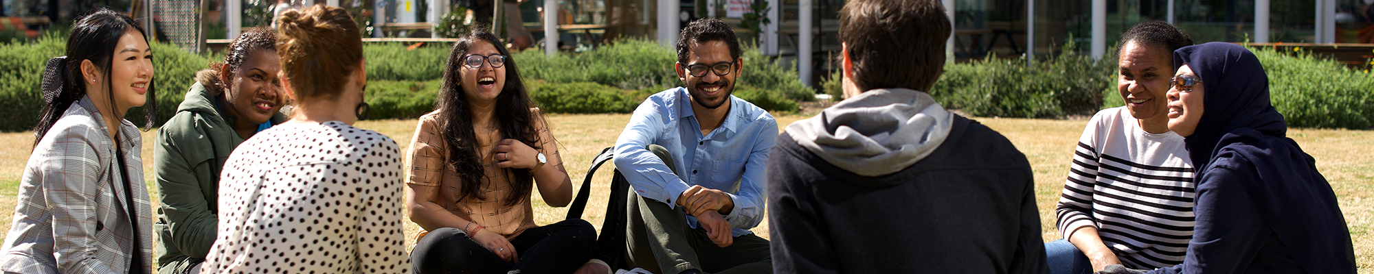 ANU students on the lawns